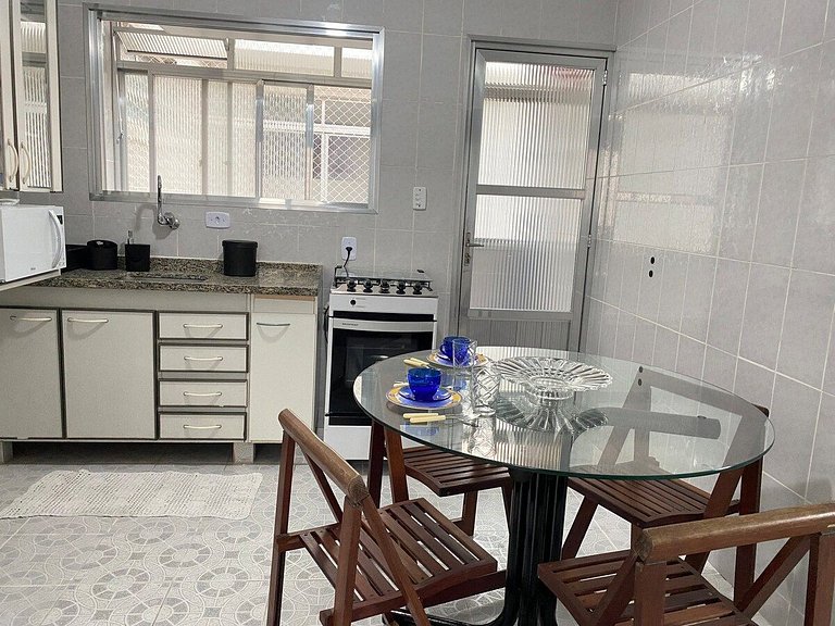 Apartamento encantador próximo da Praia da Enseada