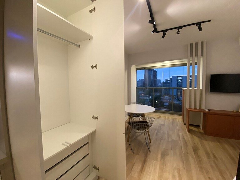 Studio NOVO com piscina Vila Clementino.