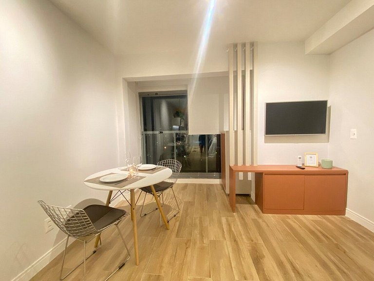 Studio NOVO com piscina Vila Clementino.