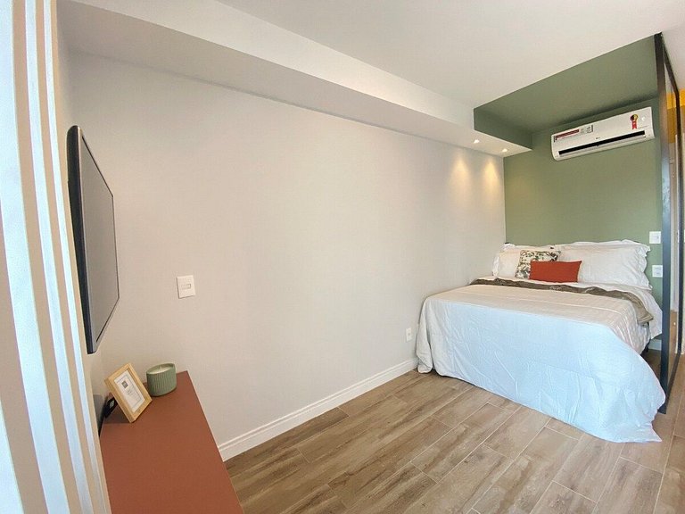 Studio NOVO com piscina Vila Clementino.