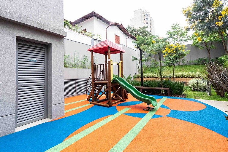 Studio completo com Ótima localização