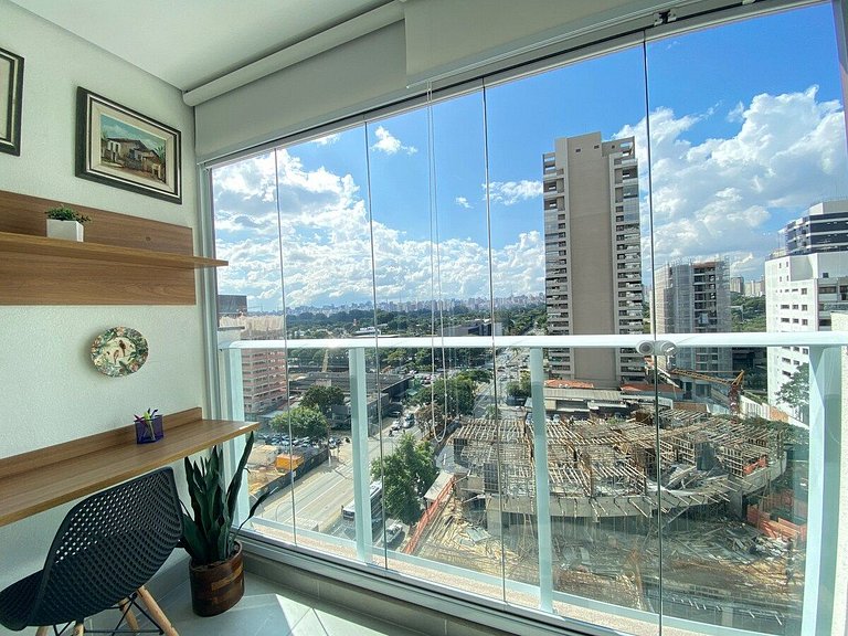 Studio NOVO completo na Av. Ibirapuera