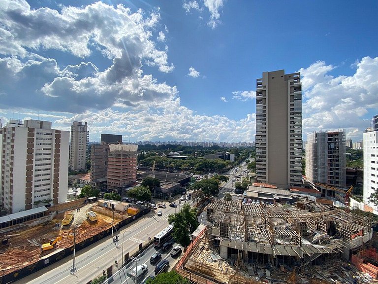 Studio NOVO completo na Av. Ibirapuera