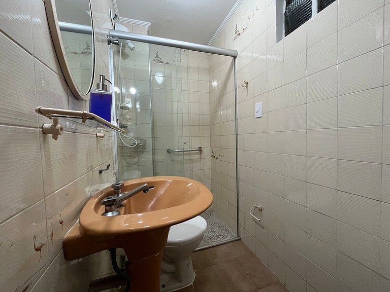 Apartamento de frente para a praia Canal 3
