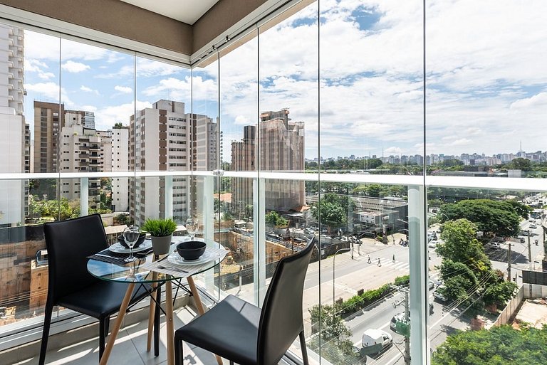 Studio NOVO e COMPLETO em Moema