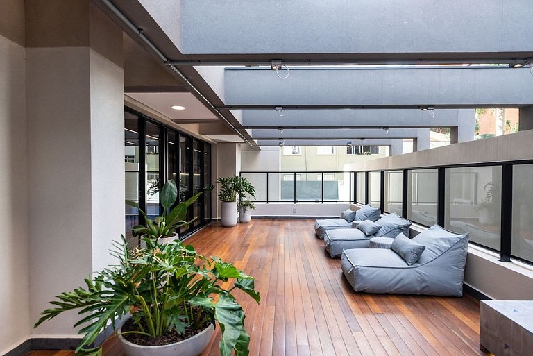 Studio NOVO ótima localização