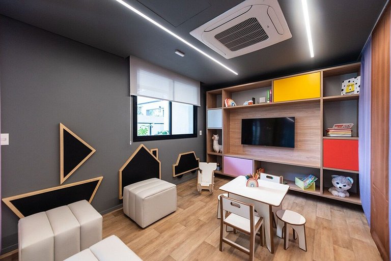 Studio NOVO ótima localização