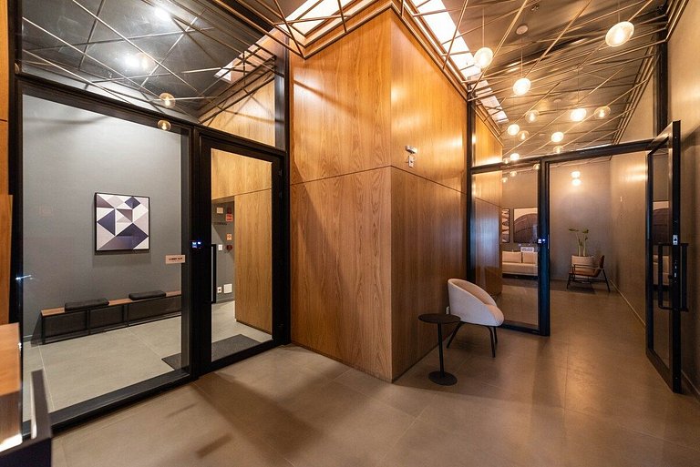 Studio NOVO ótima localização