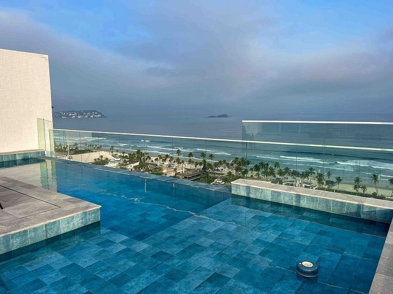 Apto NOVO com vista incrível p/a praia da enseada