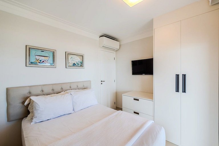 Enseada Beach View Apartment | Guaruja
