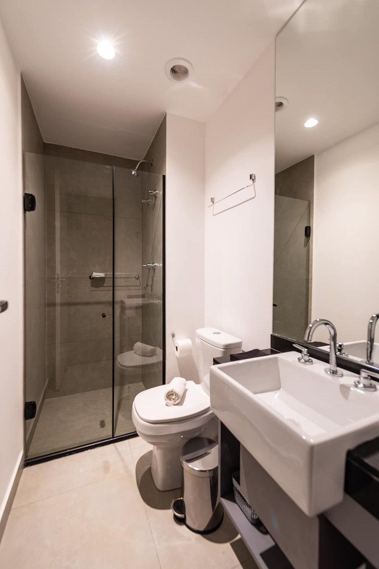 HNIOM | Studio incrível Alameda Maracatins Moema