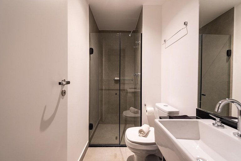 HNIOM | Studio incrível Alameda Maracatins Moema