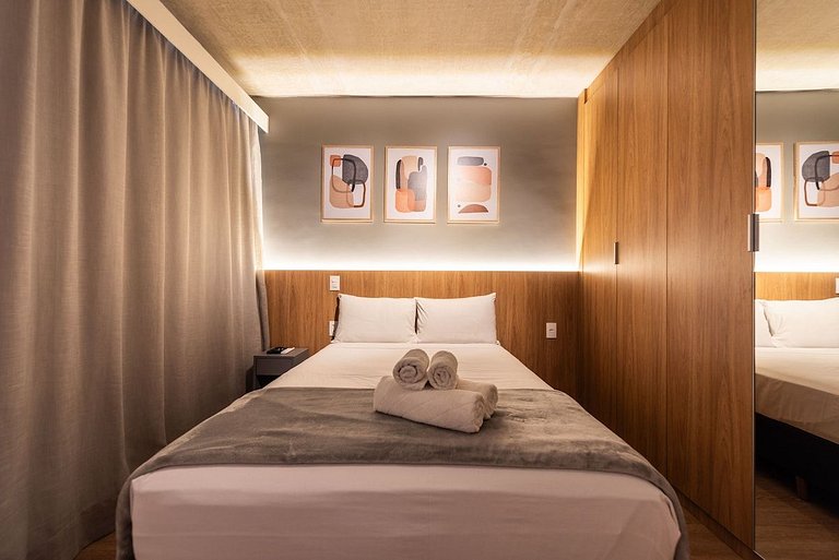 HNIOM | Studio incrível Alameda Maracatins Moema