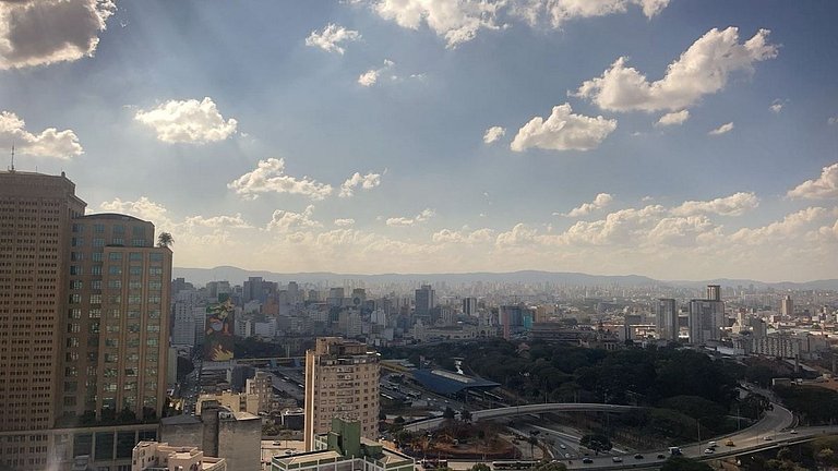 Downtown Sé - Estilo e conforto no Centro de SP