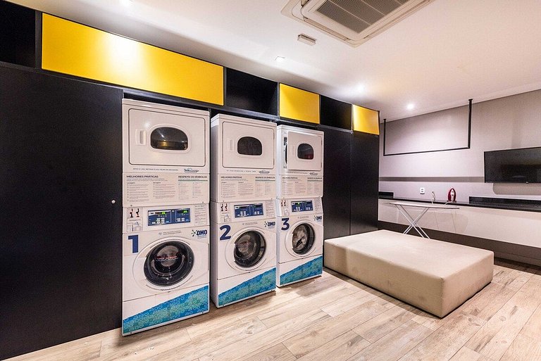 Downtown Sé - Studio moderno para sua estadia!