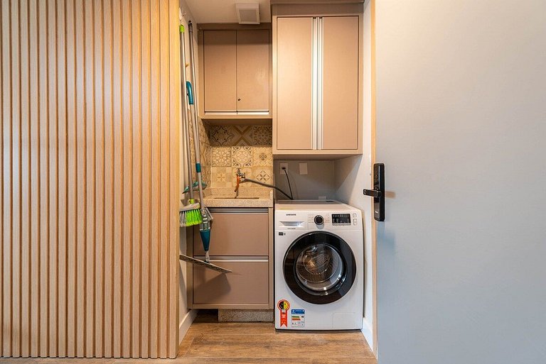 906 | Apto completo e espaçoso na Vila Clementino