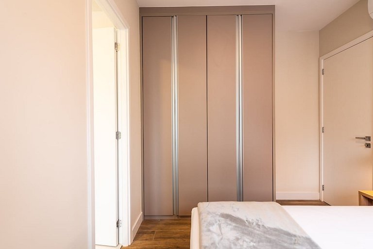 906 | Apto completo e espaçoso na Vila Clementino