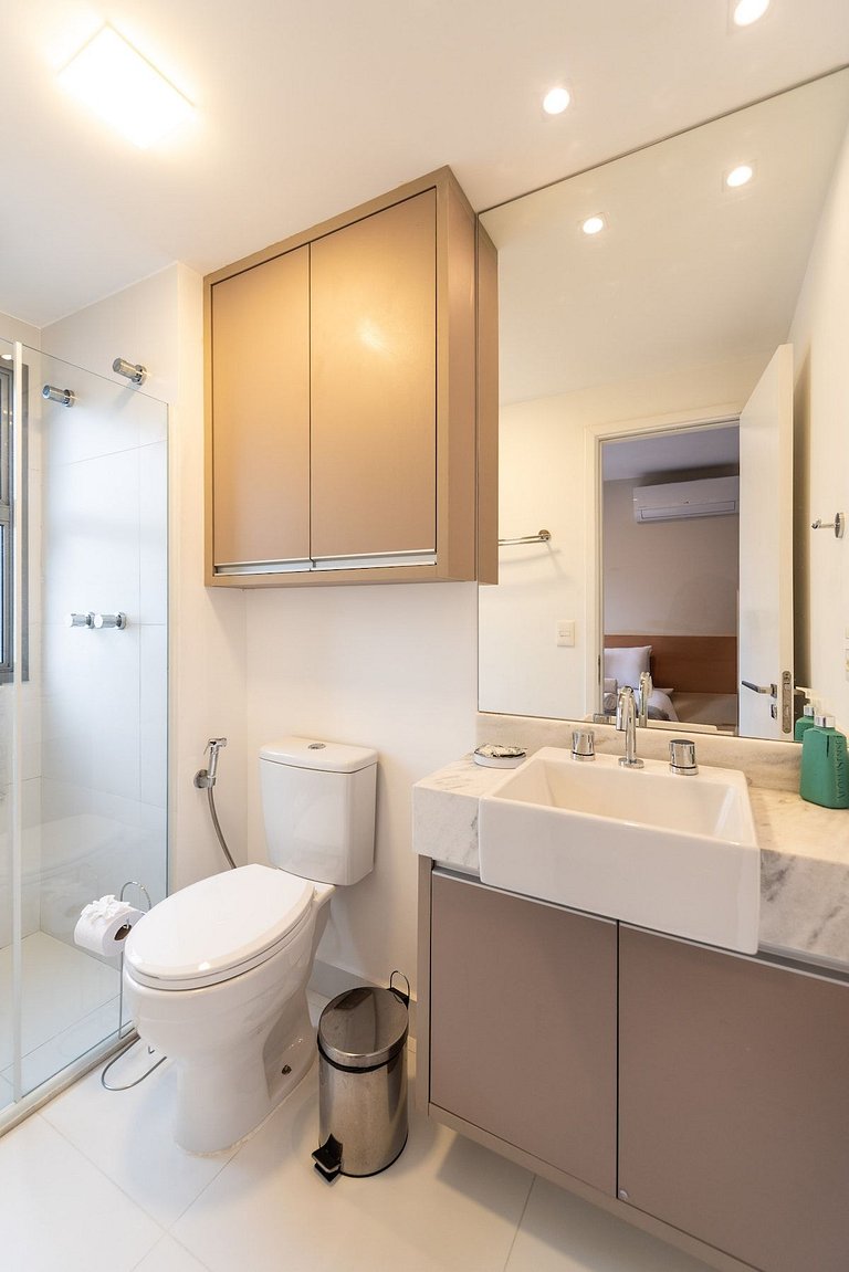 906 | Apto completo e espaçoso na Vila Clementino